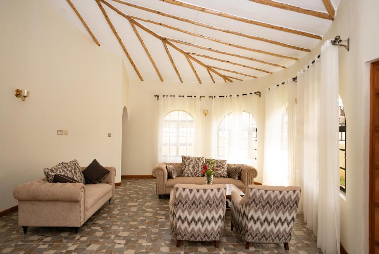Saab Royale Resort Kajiado Ngoại thất bức ảnh